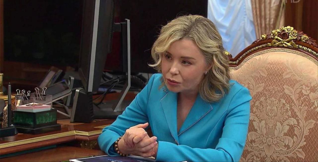 Навешать с три короба: о чём умолчала Радионова при разговоре с Путиным Глава Росприроднадзора Светлана Радионова навешала Владимиру Путину с три короба про то, как замечательно работает «НОВАТЭК»