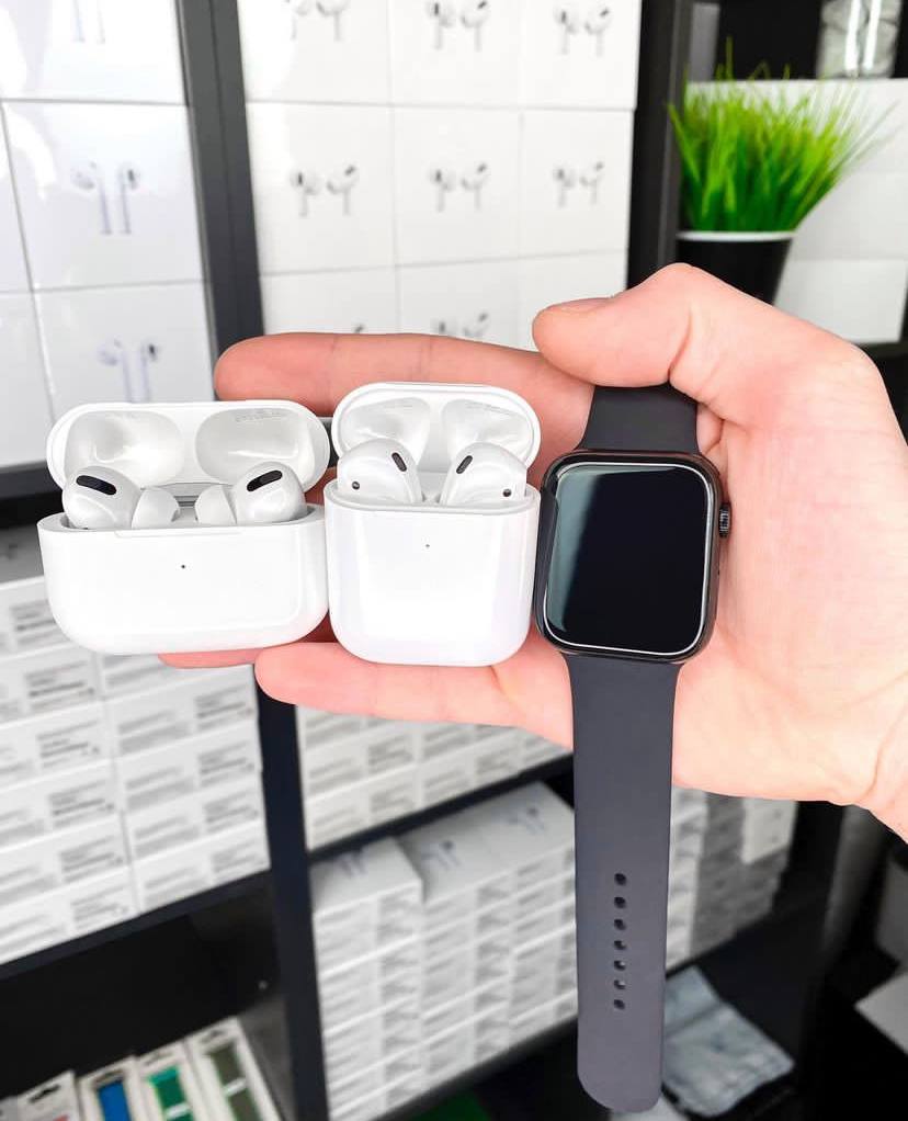 Airstore. AIRPODS Pro 2. AIRPODS 1. Air pods 3. Iphone 14 + Air pods.