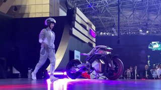 Мотоцикл MOTOROID от Yamaha с автопилотом